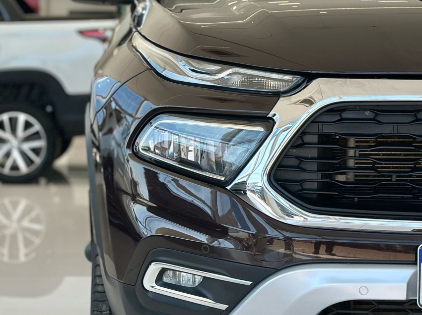 fiat toro 2.0 16v turbo diesel ranch 4wd at9 4p automatico 2022