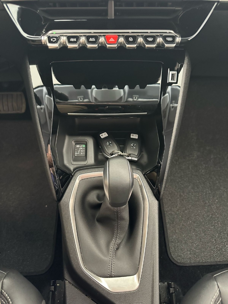 208 griffe 1.6 at 2022