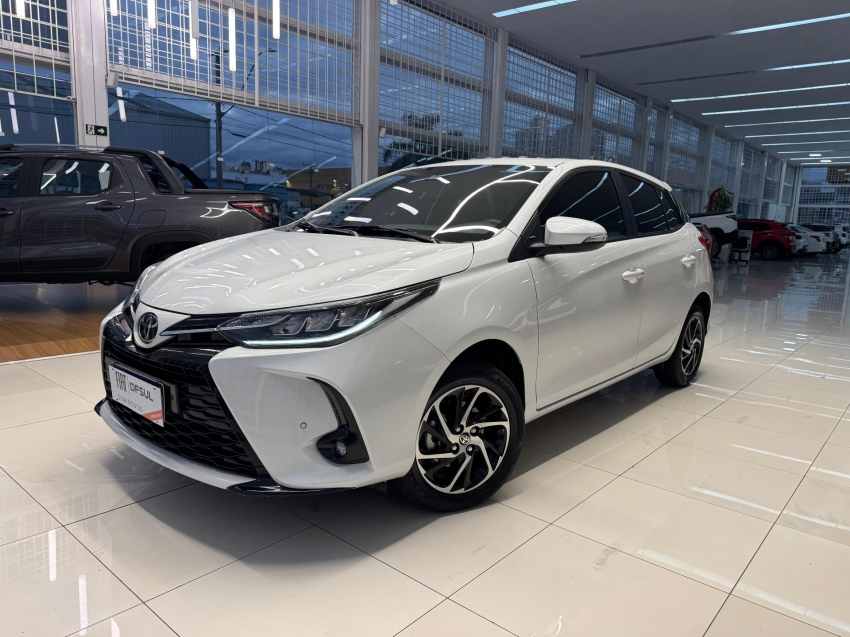 toyota yaris 1.5 16v flex xls multidrive 4p automatico 2025 toyota yaris 1.5 16v flex xls multidrive 4p automatico 2025