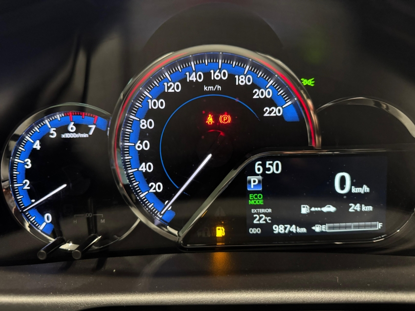 toyota yaris 1.5 16v flex xls multidrive 4p automatico 2025