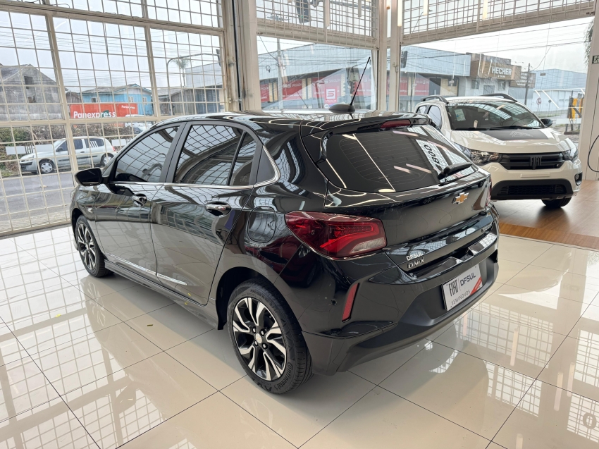 chevrolet onix 1.0 turbo flex premier automatico 4p 2024