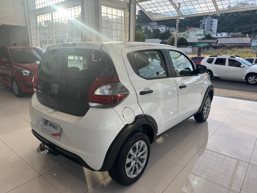 fiat mobi 1.0 evo flex like. manual 4p 2022