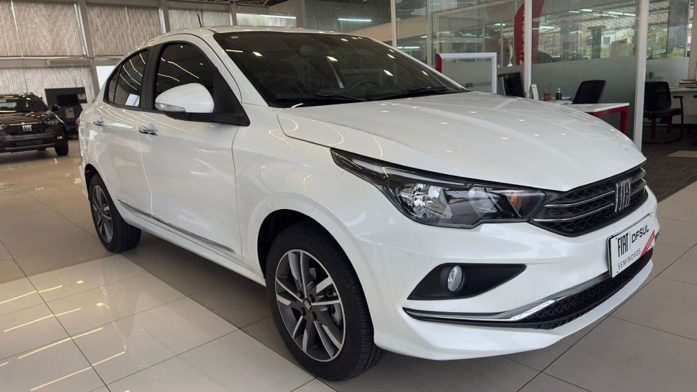 fiat cronos 1.3 firefly flex precision cvt 1.0 4p automatico 2025
