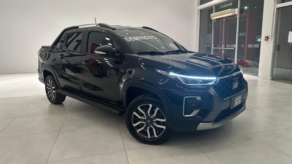 fiat strada 1.0 turbo 200 flex ranch cd cvt 4p automatico 2025