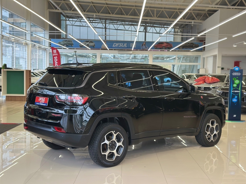 jeep compass 2.0 td350 turbo diesel trailhawk at9 4p automatico 2023