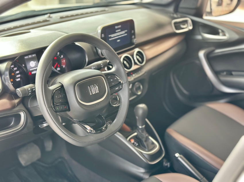 fiat cronos 1.3 firefly flex precision cvt 4p automatico 2025