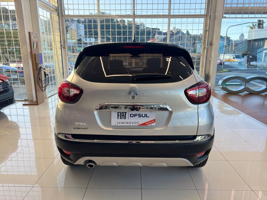renault captur 2.0 16v hi-flex intense automatico flex 4p 2018