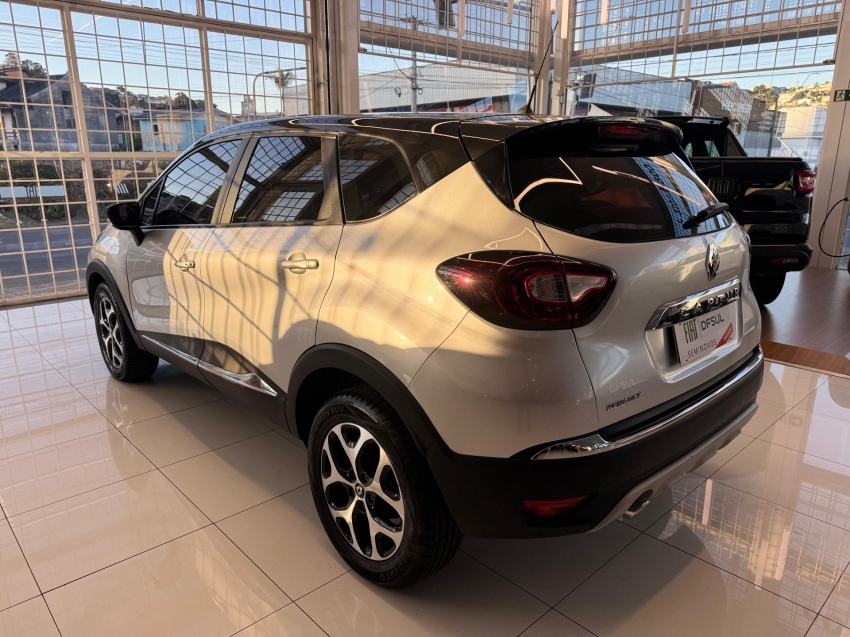 renault captur 2.0 16v hi-flex intense automatico flex 4p 2018