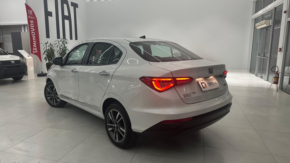 fiat cronos 1.3 firefly flex precision cvt 4p automatico 2025