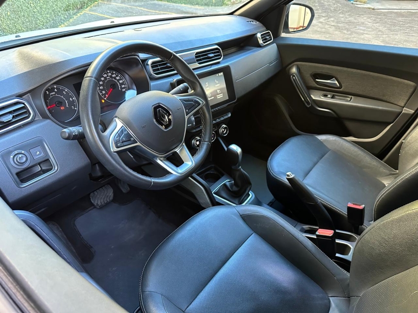 duster iconic 1.3t
