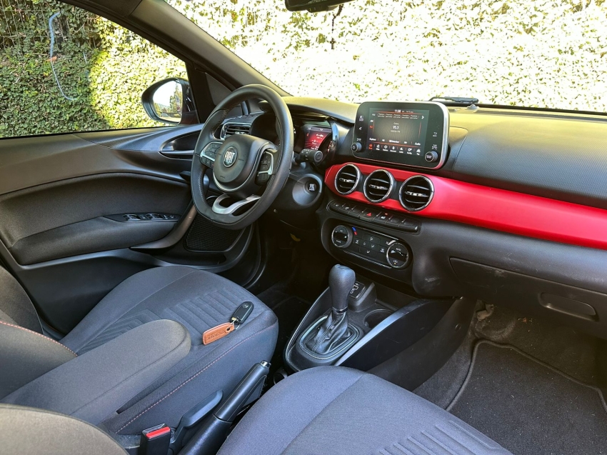 fiat argo hgt 1.8 at flex