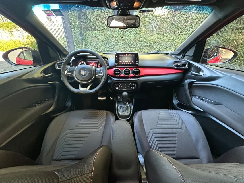 fiat argo hgt 1.8 at flex