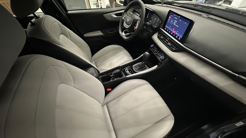 fiat fastback 1.0 turbo 200 flex impetus cvt 4p automatico 2025