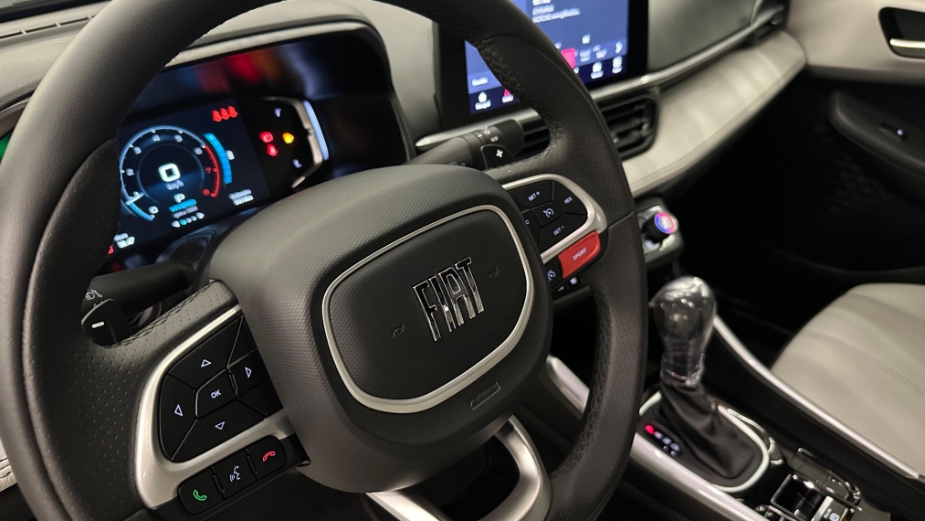 fiat fastback 1.0 turbo 200 flex impetus cvt 4p automatico 2025