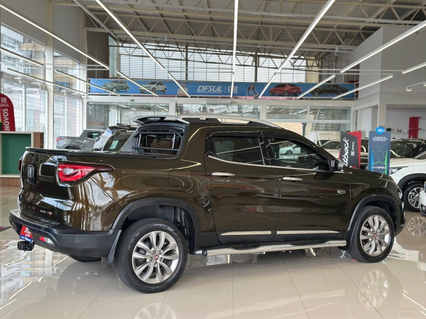 fiat toro 2.0 16v turbo diesel ranch 4wd at9 4p automatico 2019