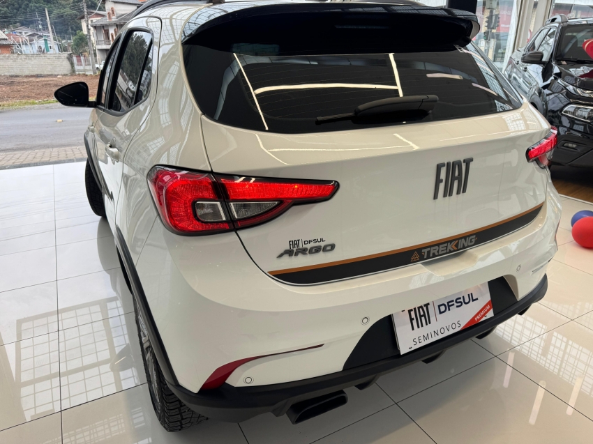 fiat argo 1.3 firefly flex trekking manual 4p 2023