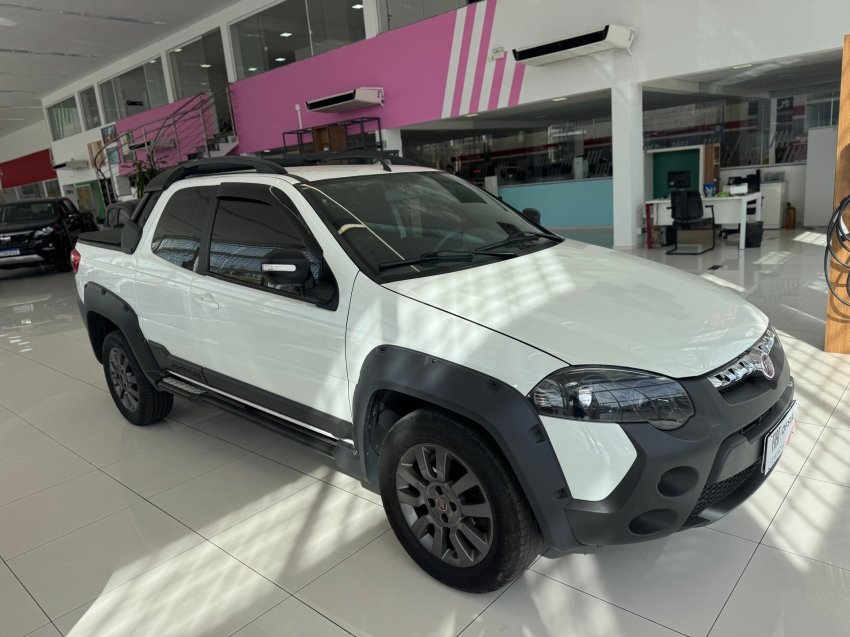 fiat strada 1.8 mpi adventure cd 16v flex 3p manual 4p 2019