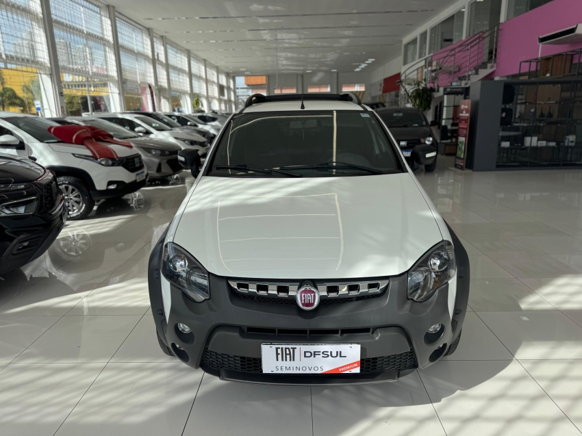 fiat strada 1.8 mpi adventure cd 16v flex 3p manual 4p 2019