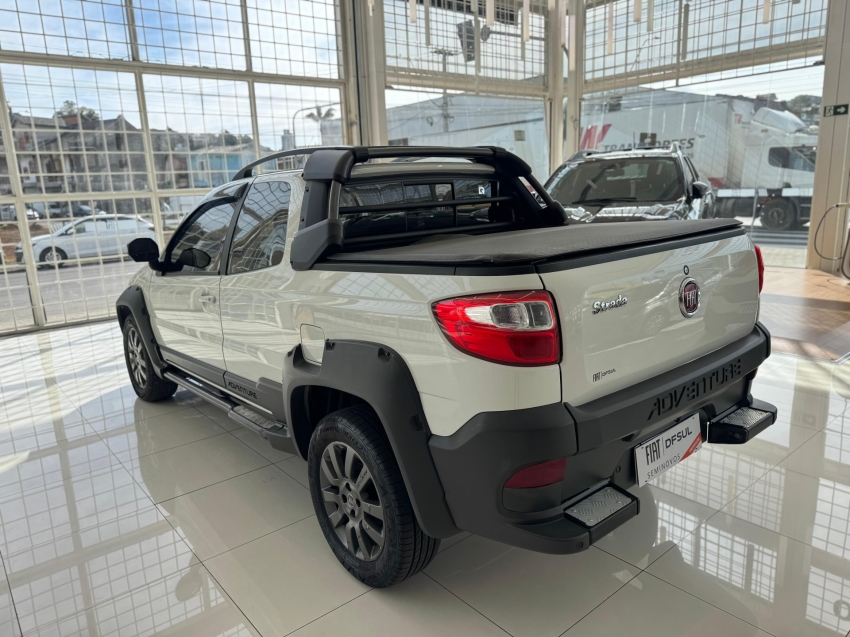 fiat strada 1.8 mpi adventure cd 16v flex 3p manual 4p 2019
