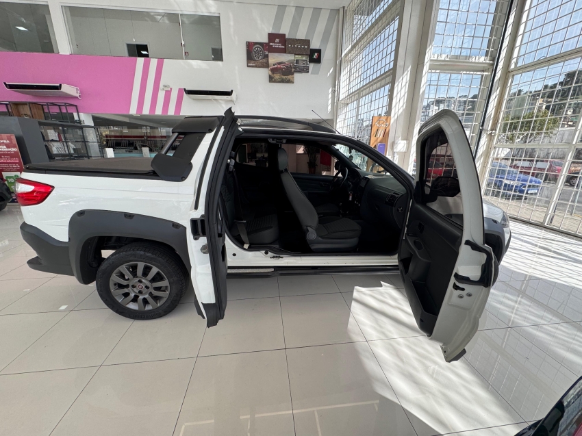 fiat strada 1.8 mpi adventure cd 16v flex 3p manual 4p 2019