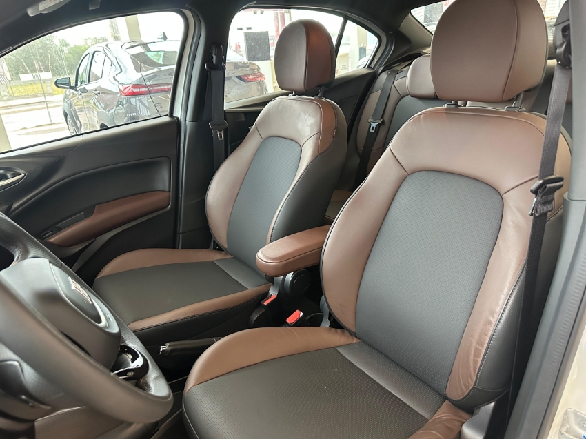 fiat cronos 1.3 firefly flex precision cvt 4p automatico 2025