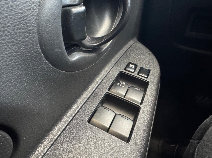 nissan march 1.0 s 12v flex 4p manual 20199