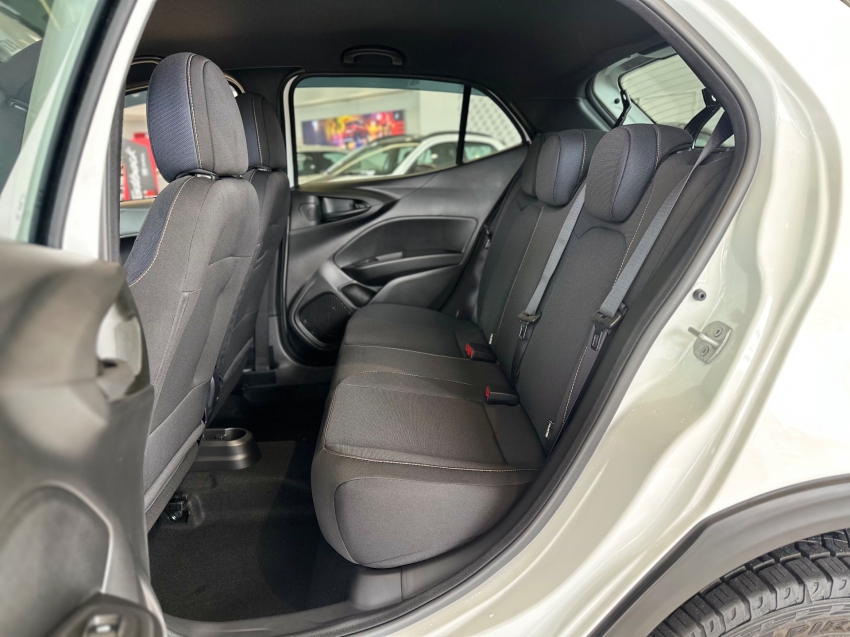 fiat argo 1.3 firefly flex trekking cvt 4p automatico 2026