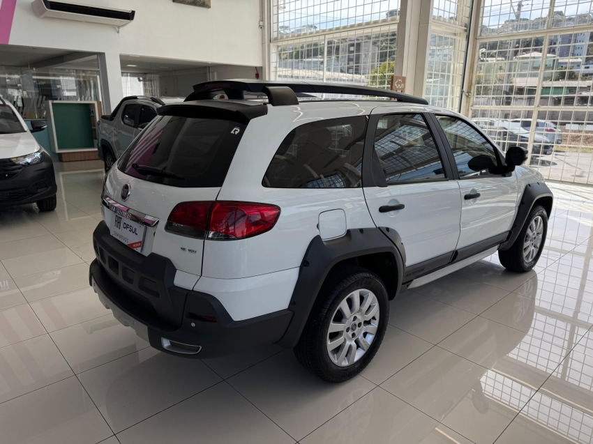 fiat palio 1.8 mpi adventure weekend 16v flex 4p manual 2015