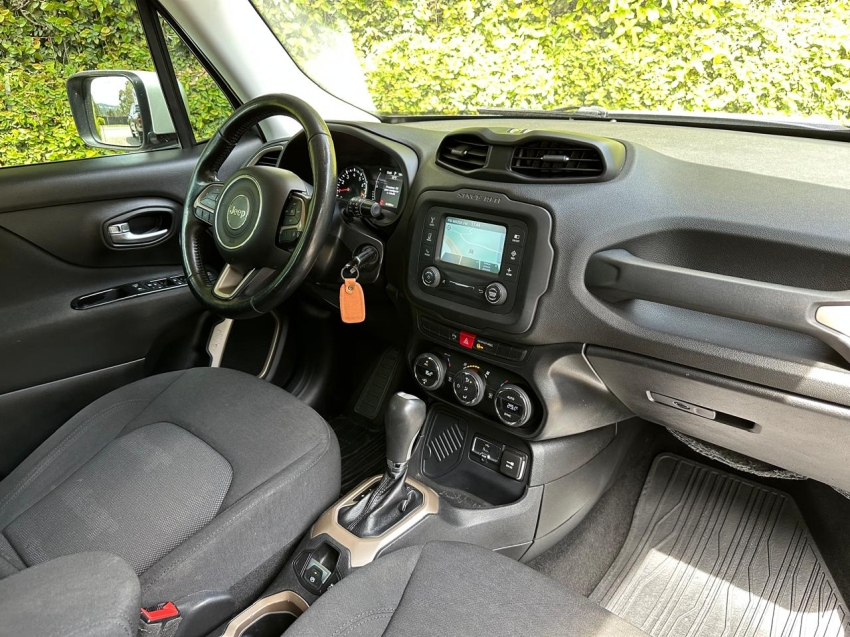 jeep renegade longitude 1.8 at flex6