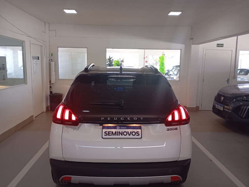 peugeot 2008 1.6 16v flex roadtrip 4p automatico 1.5 2024