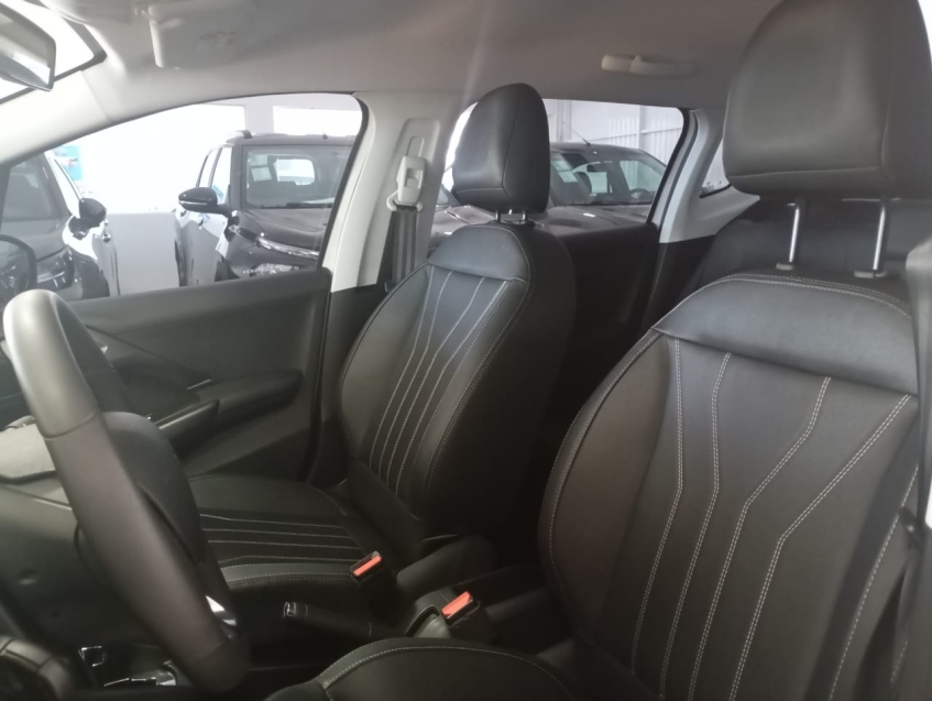 peugeot 2008 1.6 16v flex roadtrip 4p automatico 1.5 2024