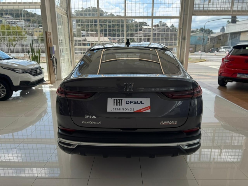 fiat fastback 1.0 turbo 200 flex audace cvt 4p automatico 2023