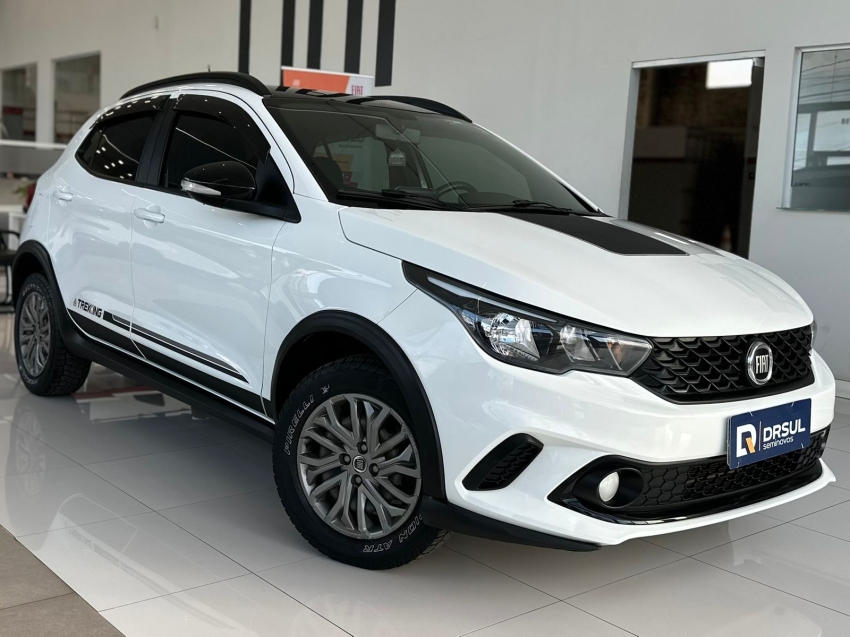 fiat argo 1.3 firefly flex trekking manual 4p 20201