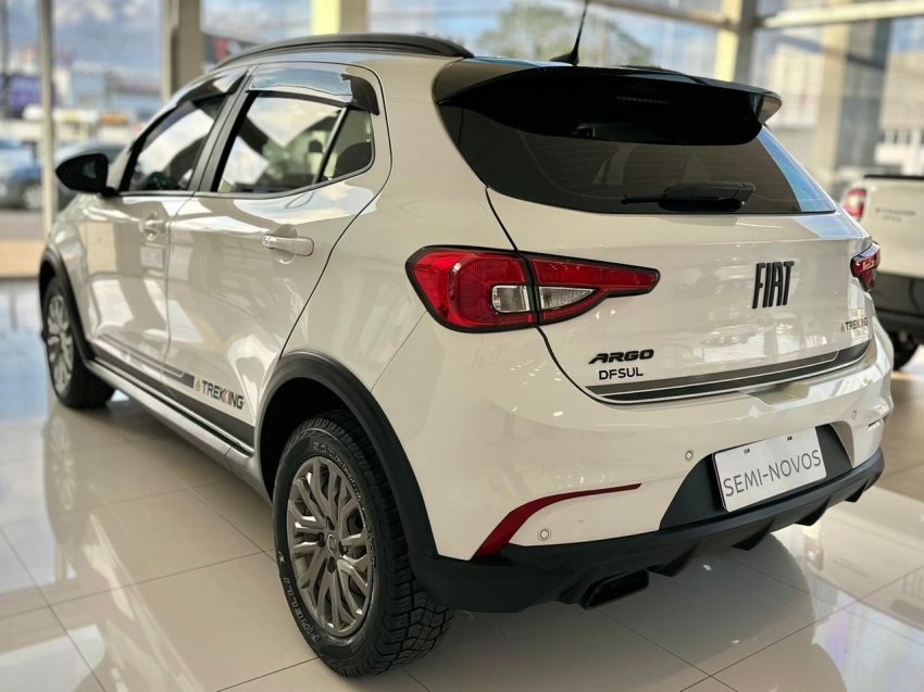 fiat argo 1.3 firefly flex trekking manual 4p 20203