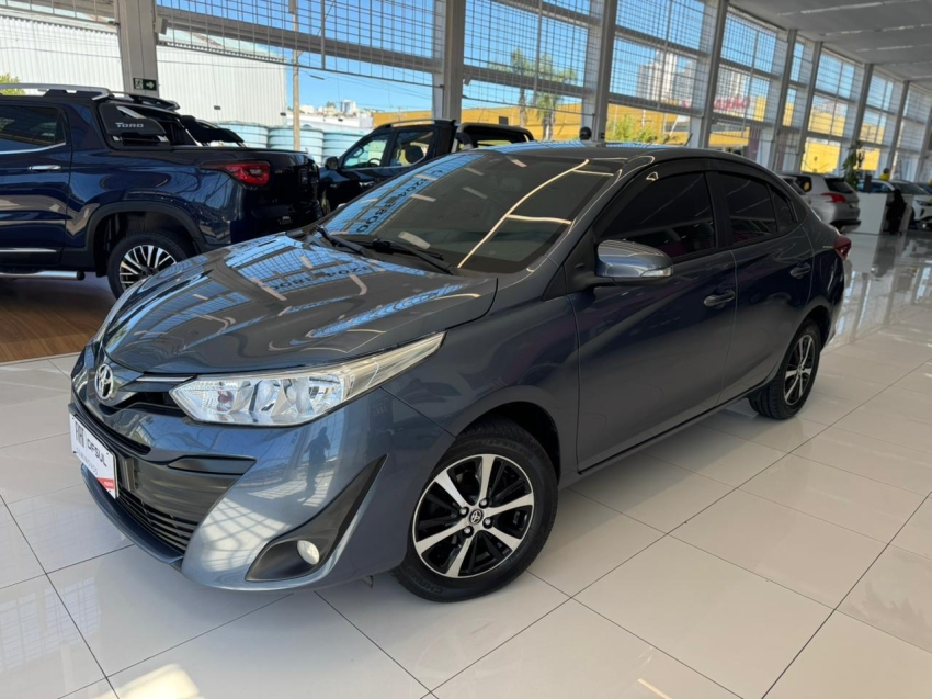 toyota yaris 1.5 16v flex sedan xs multidrive 5p automatico 2019