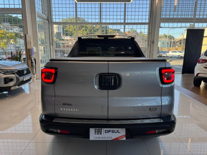 fiat toro 2.0 16v turbo diesel volcano 4wd at9 5p automatico 20244