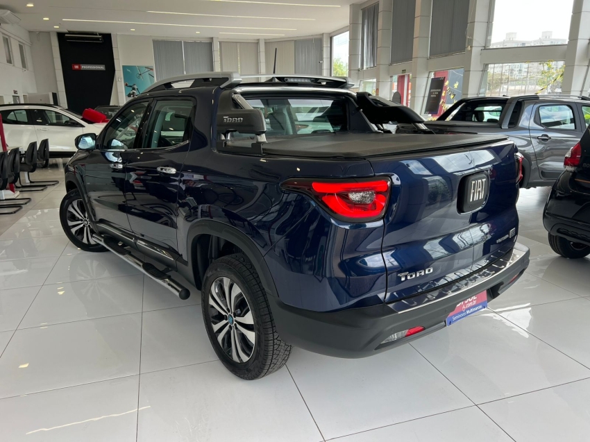 fiat toro 2.0 16v turbo diesel volcano 4wd at9 4p automatico 20255