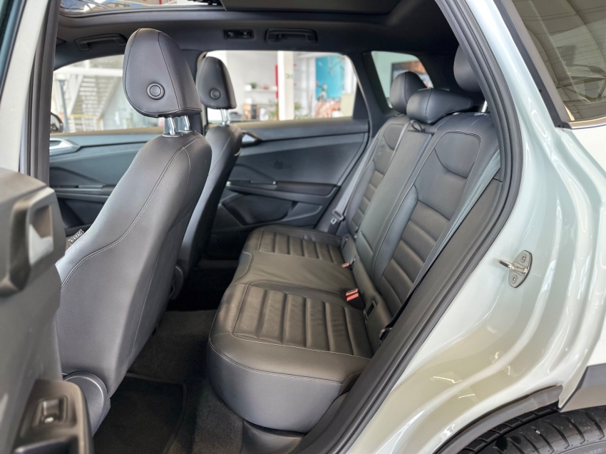 volkswagen taos 1.4 250 tsi total flex highline automatico 4p 20243