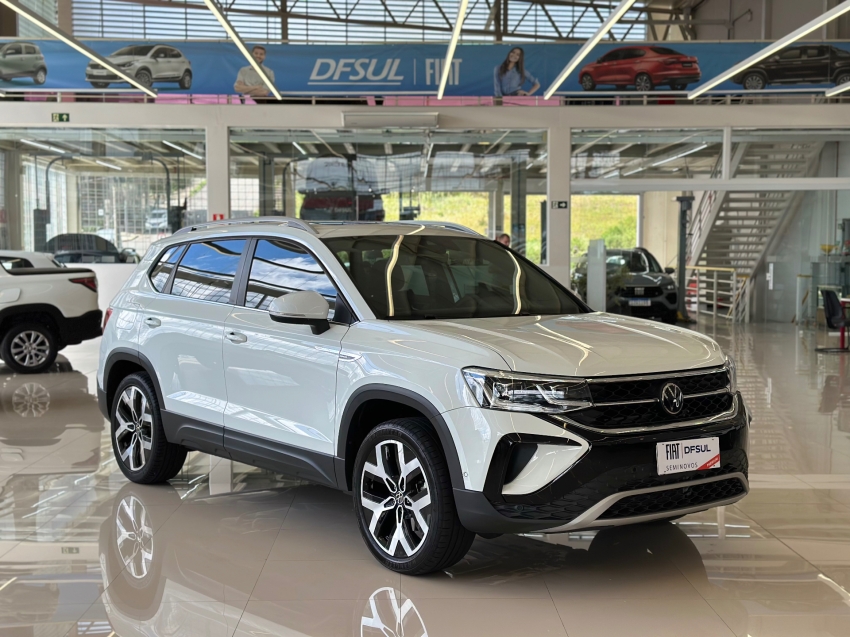 volkswagen taos 1.4 250 tsi total flex highline automatico 4p 20241