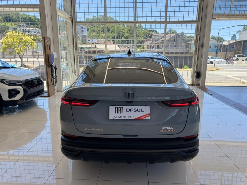 fiat fastback 1.0 turbo 200 flex cvt 5p automatico 20244