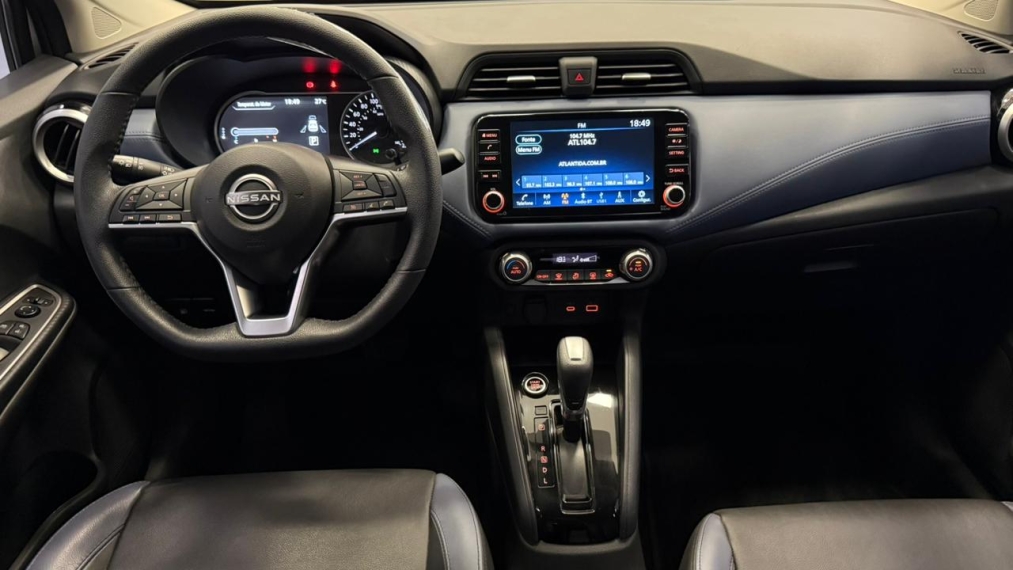 nissan versa exclusive 1.6 cvt5