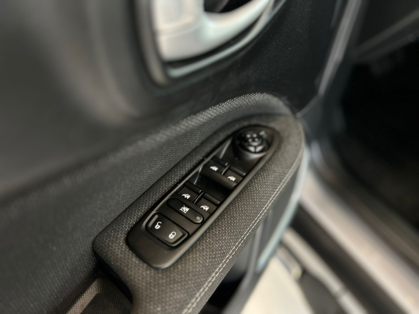 fiat toro 1.3 turbo 270 flex freedom at6 4p automatico 20239