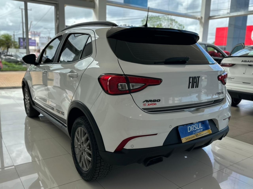 fiat argo 1.3 firefly flex trekking manual 4p 20203