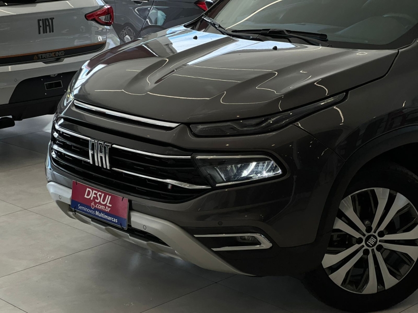 fiat toro 2.0 16v turbo diesel volcano 4wd at9 4p automatico 202218