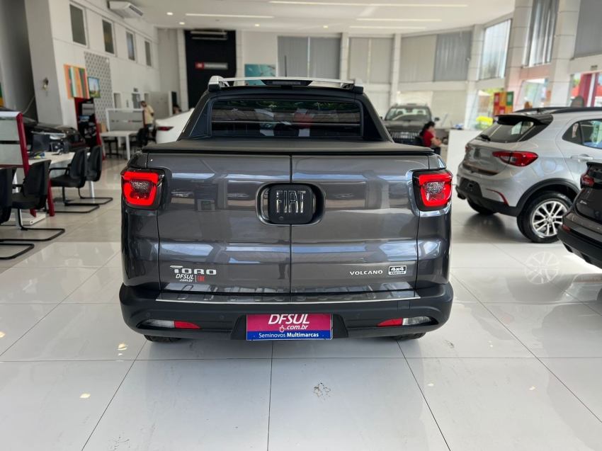 fiat toro 2.0 16v turbo diesel volcano 4wd at9 4p automatico 20224