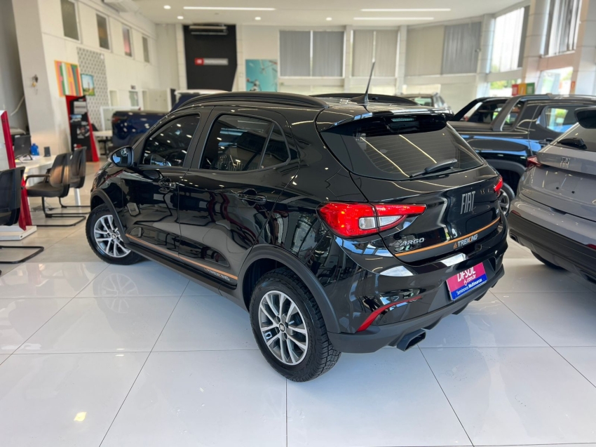 fiat argo 1.3 firefly flex trekking cvt 4p automatico 20255