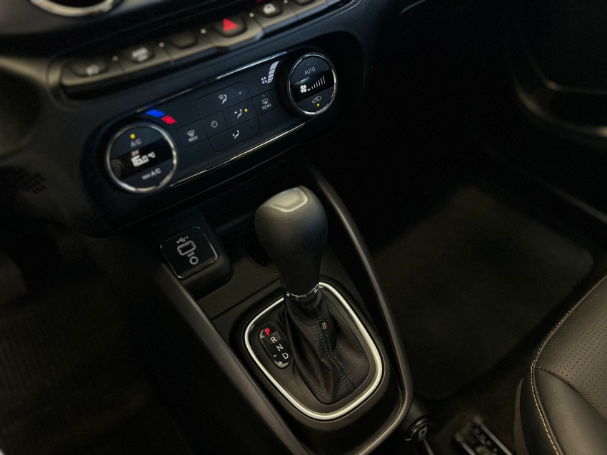 fiat argo 1.3 firefly flex trekking cvt 4p automatico 202512