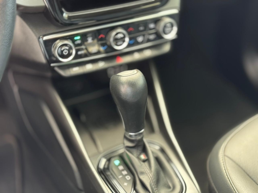 fiat toro 2.0 16v turbo diesel volcano 4wd at9 5p automatico 20258