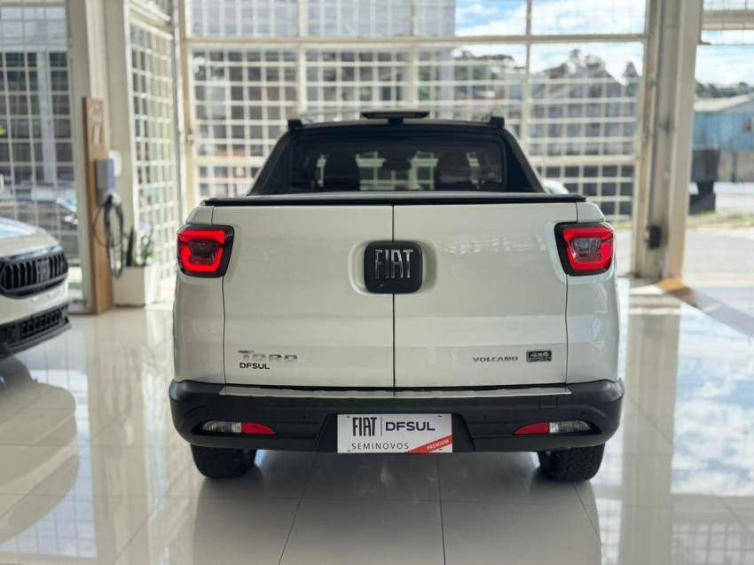 fiat toro 2.0 16v turbo diesel volcano 4wd at9 5p automatico 20254