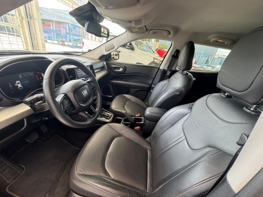 fiat toro 2.0 16v turbo diesel volcano 4wd at9 5p automatico 202510